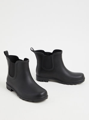 black ankle rubber boots