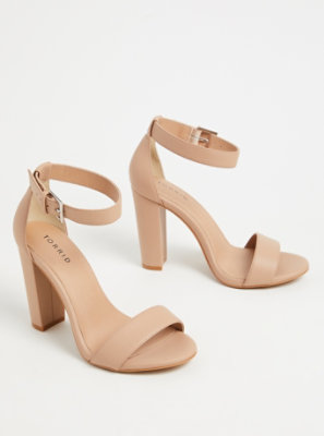 wide width wedges for wedding