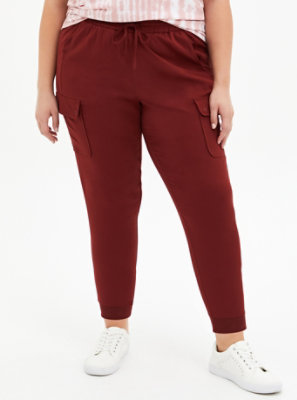 simplicity crop top jogger set