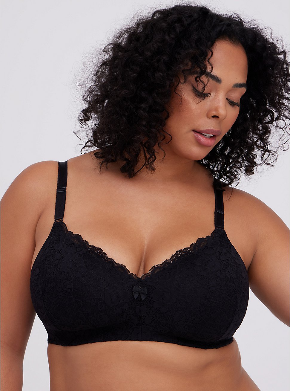 Plus Size Lightly Lined Wire-Free Bra - Lace Black with 360° Back Smoothing™, BLACK, hi-res