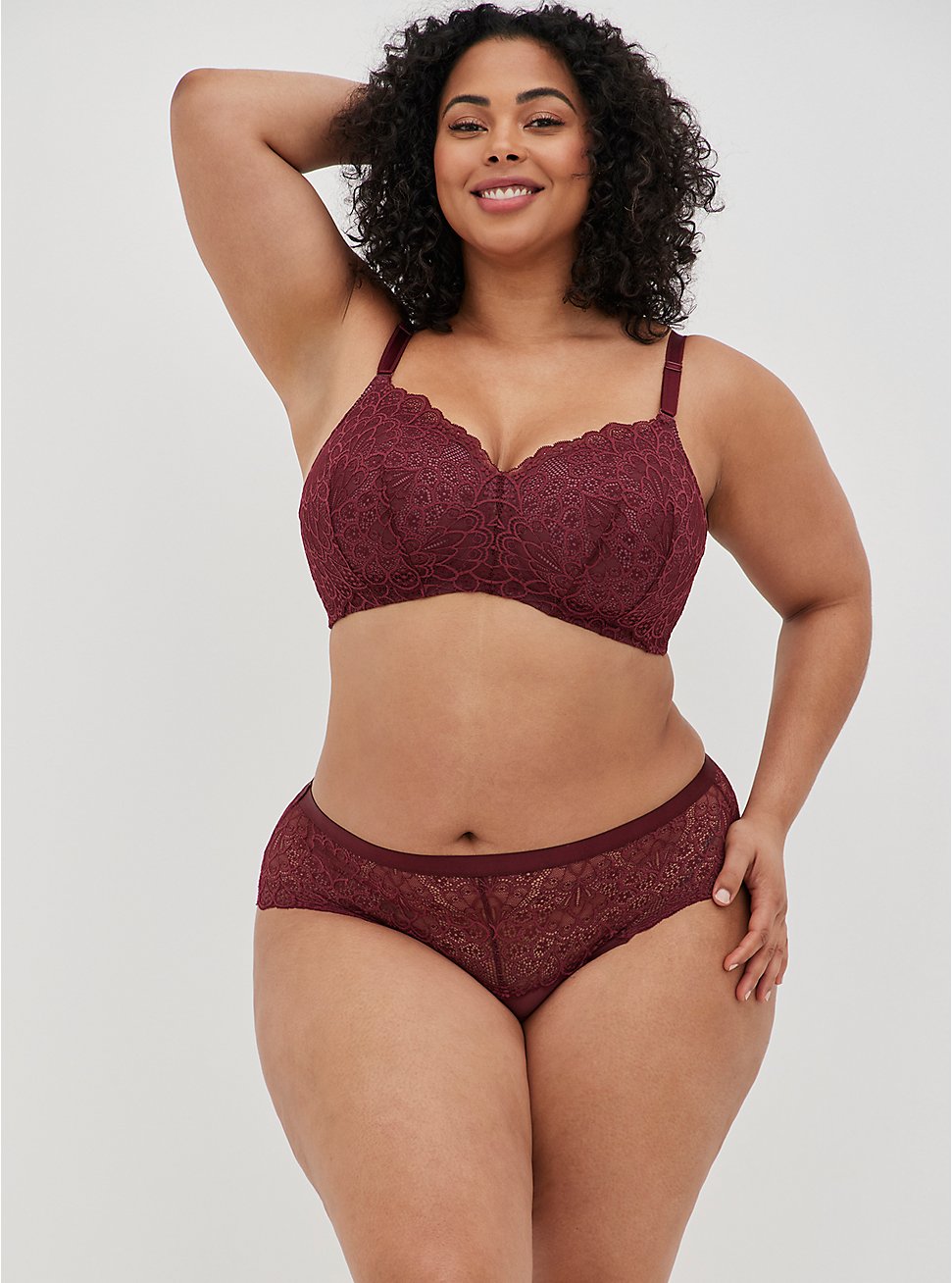 Lightly Lined Everyday Wire-Free Bra - Lace Red with 360° Back Smoothing™, ZINFANDEL, hi-res