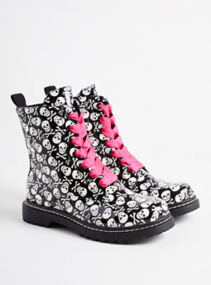 skull combat boots