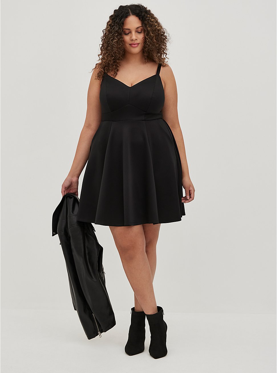 Plus Size Contouring Sweetheart Skater Dress - Scuba Black, DEEP BLACK, hi-res