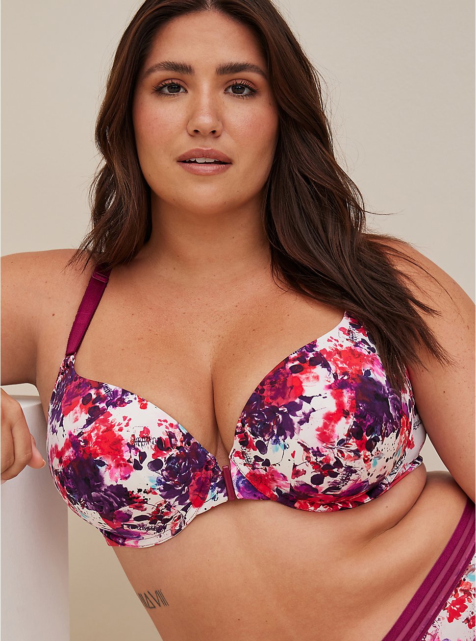 Plus Size Front-Closure Lightly Lined T-Shirt Bra - Microfiber & Mesh Floral with Ultimate Smoothing, WATER COLOR SKULL, hi-res