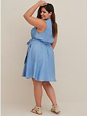 Plus Size Collared Shirt Dress - Chambray Blue, MEDIUM WASH, alternate