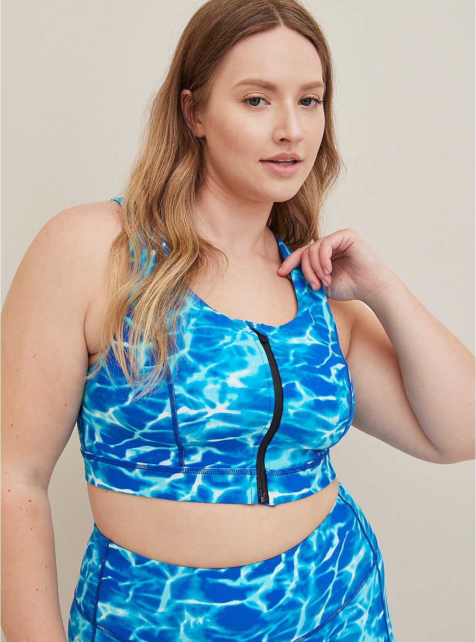 Plus Size Low-Impact Wireless Zip-Front Active Sports Bra, WATER OUTLINE, hi-res
