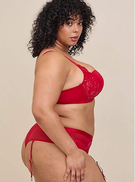 Plus Size Shimmer Lace Mid Rise Thong Panty, JESTER RED, alternate