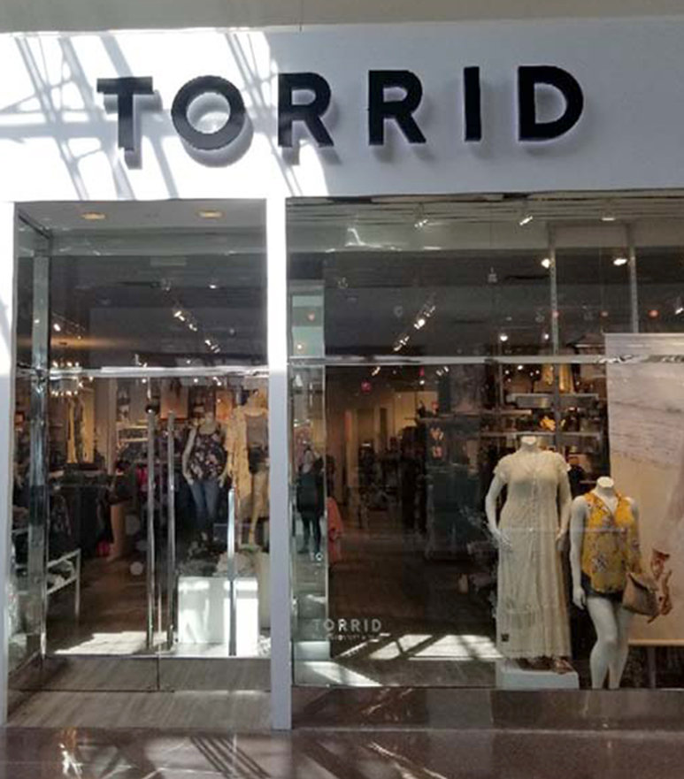 Plus Clothing in Chicago IL at Torrid